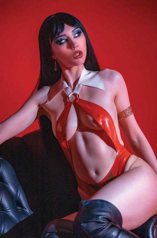 Vampirella Armageddon #12 Cover F 1 in 10 Cosplay Lauren Delorean Full Art Variant